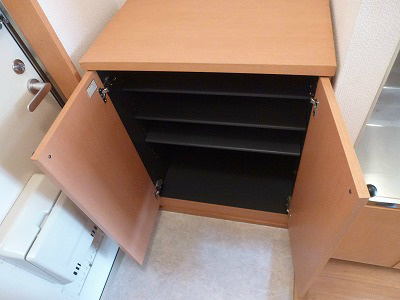 ニューハイム三輪 シューズBOX