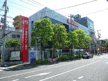 シャルムA棟 銀行：三菱東京ＵＦＪ銀行 瑞江支店　652m
