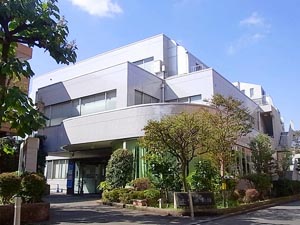 ペイザージュ本町 図書館：渋谷区立本町図書館　732m