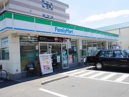 カーサビアンカ コンビ二：ファミリーマートさいたま西堀店　231m