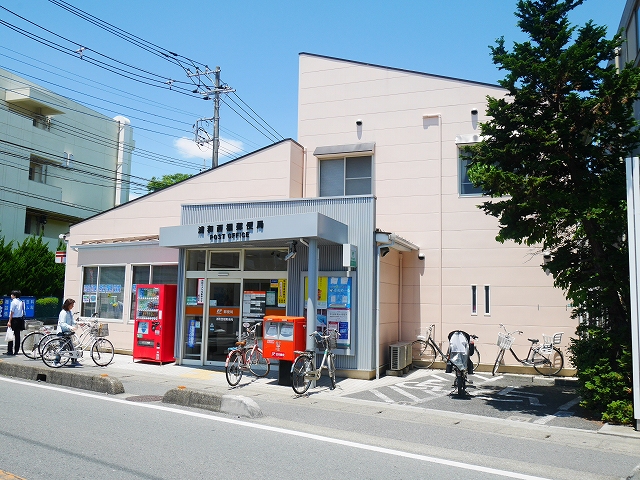 カーサビアンカ 郵便局：浦和西堀郵便局　384m