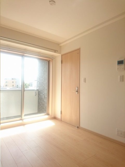 ルクティア富士見台 南向きの明るいお部屋