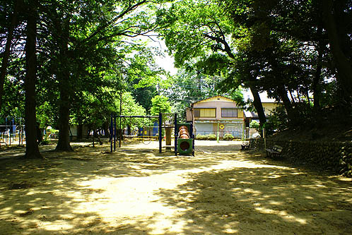 テラスハウス楓 公園：初雁公園　551m