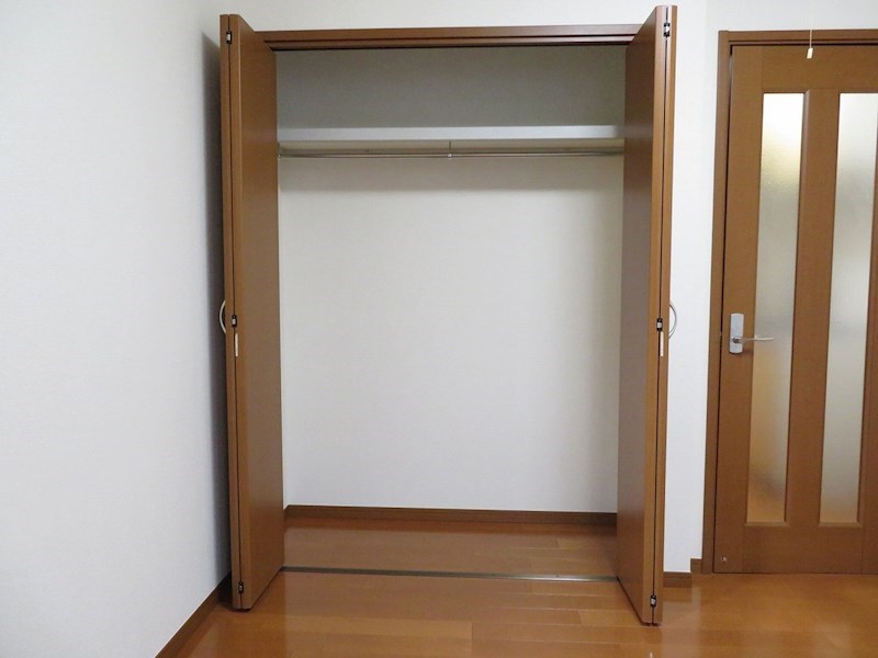 トリニティコートⅠ たっぷり収納できる大きめのクローゼット
