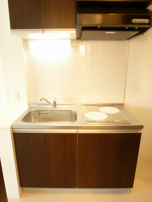 グランドリバティー西池袋 システムキッチン　IHコンロ2口