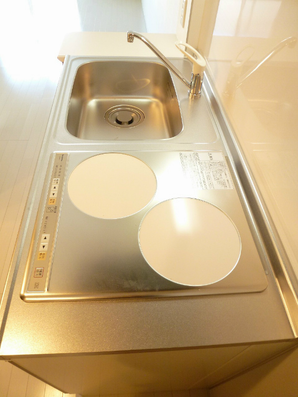 グランドリバティー西池袋 ＩＨコンロ2口　料理しやすい