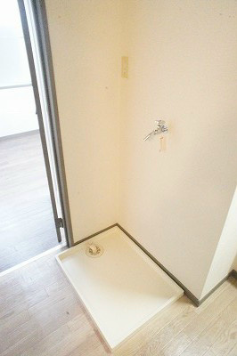 アルバ南大泉 室内洗濯機置場