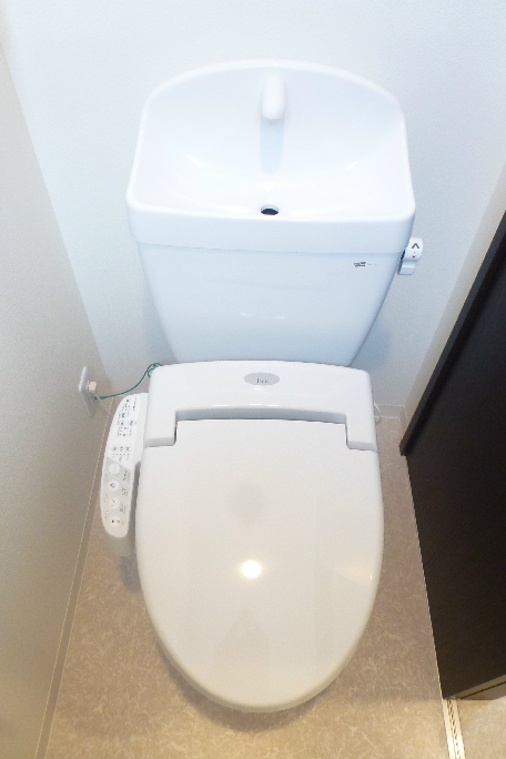 Caznクアトロ ウォシュレット付