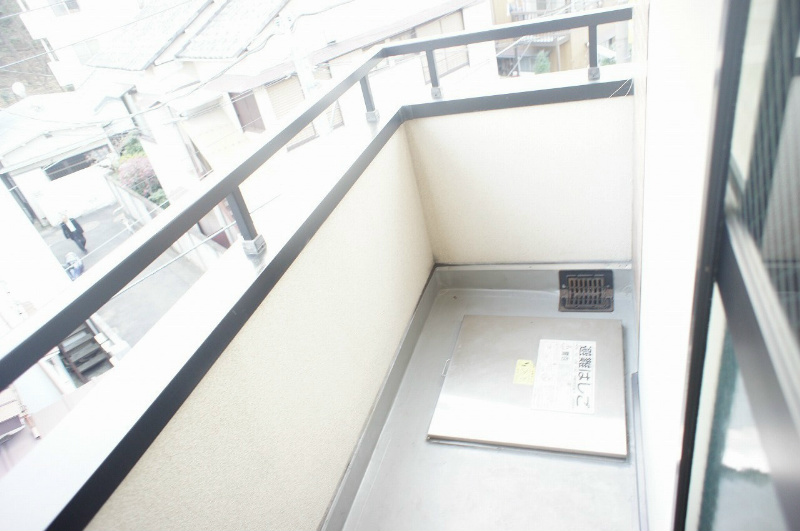 Maison　Meirin 広めのベランダ