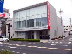 ナナーラ西尾久 銀行：東日本銀行 尾久支店　692m
