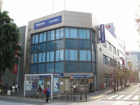 シティタワー大井町 銀行：みずほ銀行大井町支店　310m