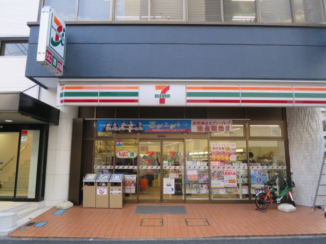 LINOCA日本橋 コンビ二：セブンイレブン日本橋小網町店　96m