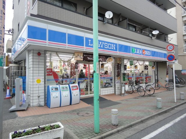 ボー・ヴィサージュ コンビ二：ローソン 草加松原店　231m