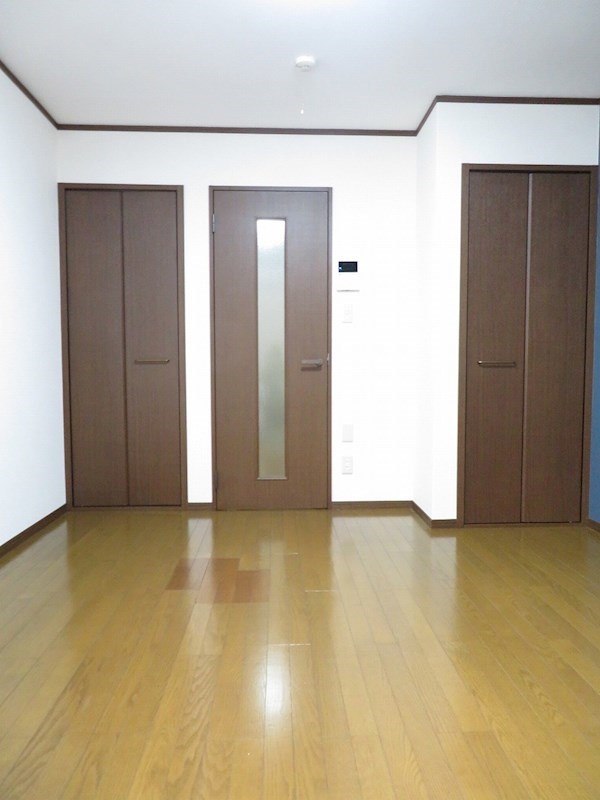 ベルエポック光ヶ丘 2面採光の風通しの良いお部屋
