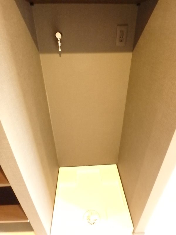 the NINE 室内洗濯機置場