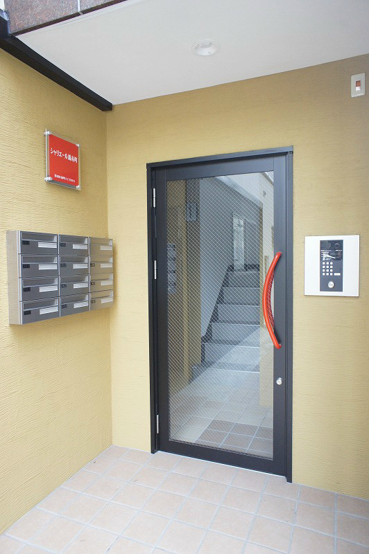シャリエール錦糸町 オートロック付きエントランス