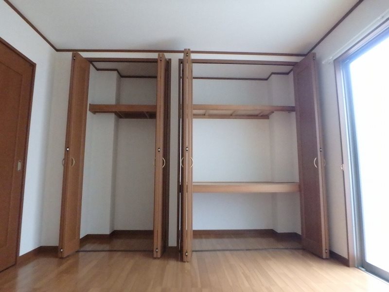 ADORATION 充実した収納