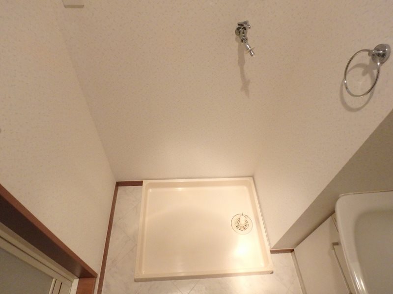 ADORATION 室内洗濯機置場