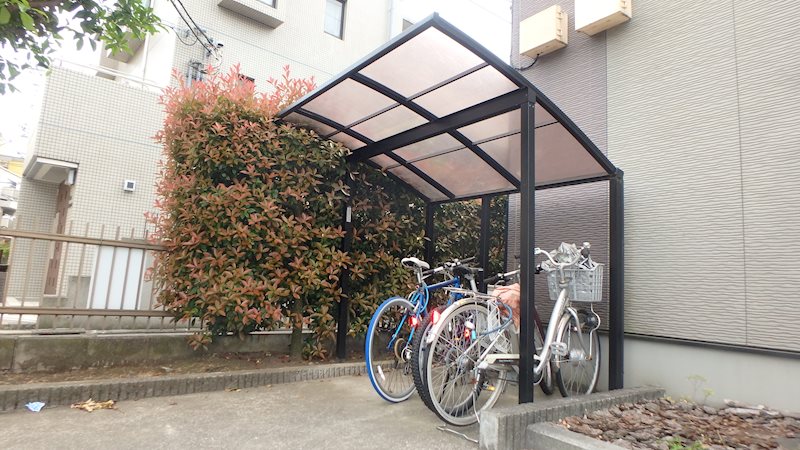 Kメゾン 屋根付き駐輪場