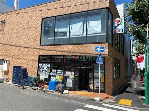 Kメゾン コンビ二：セブンイレブン 目黒洗足駅前店　356m
