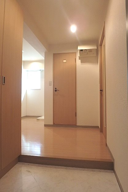 サニーコート雅 玄関先