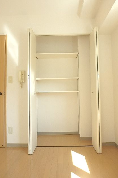 サニーコート雅 収納ついてます