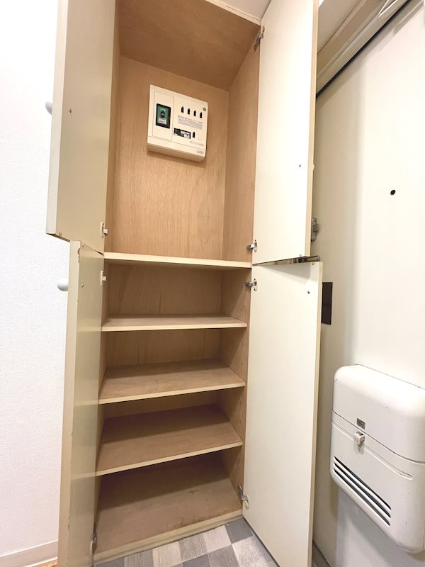 日興パレス登戸 シューズBOX