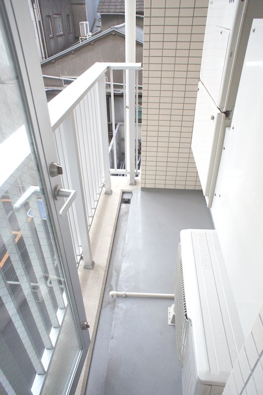 ブランズ日本橋茅場町 サービスバルコニー