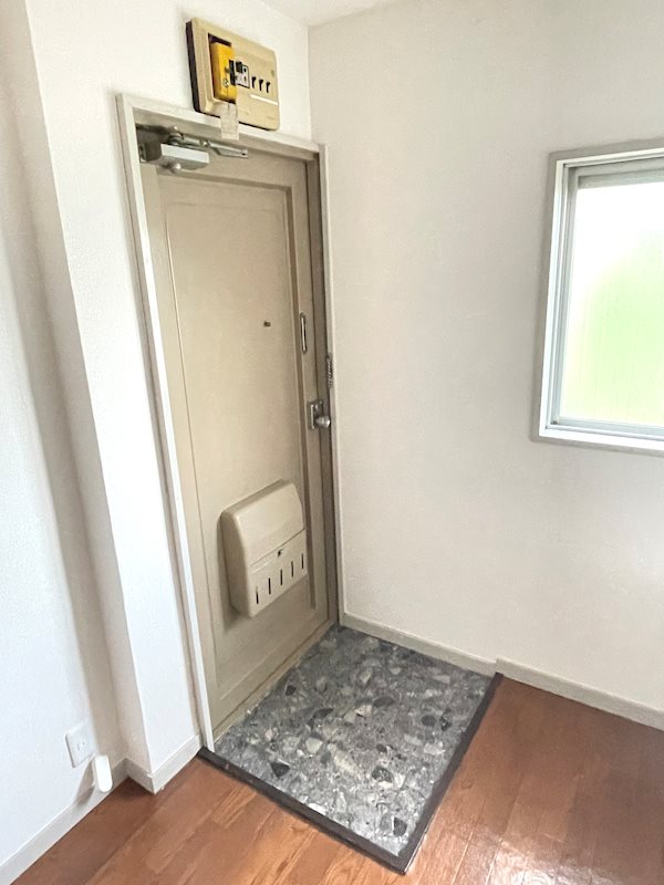 大沼マンション 玄関先
