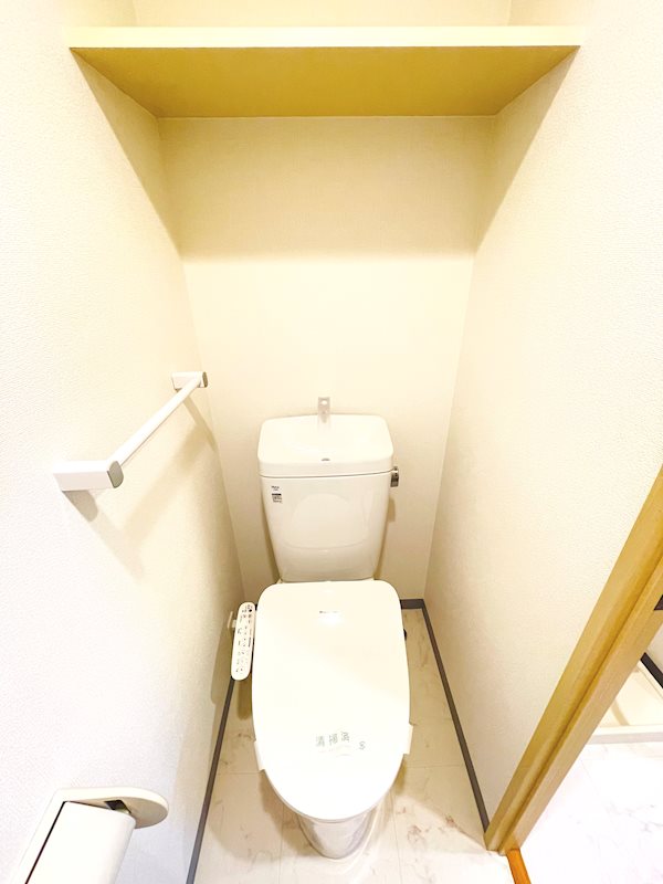 ベルサーモス ウォシュレット付き