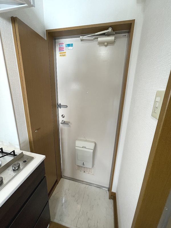 サニーコート秀和 玄関先