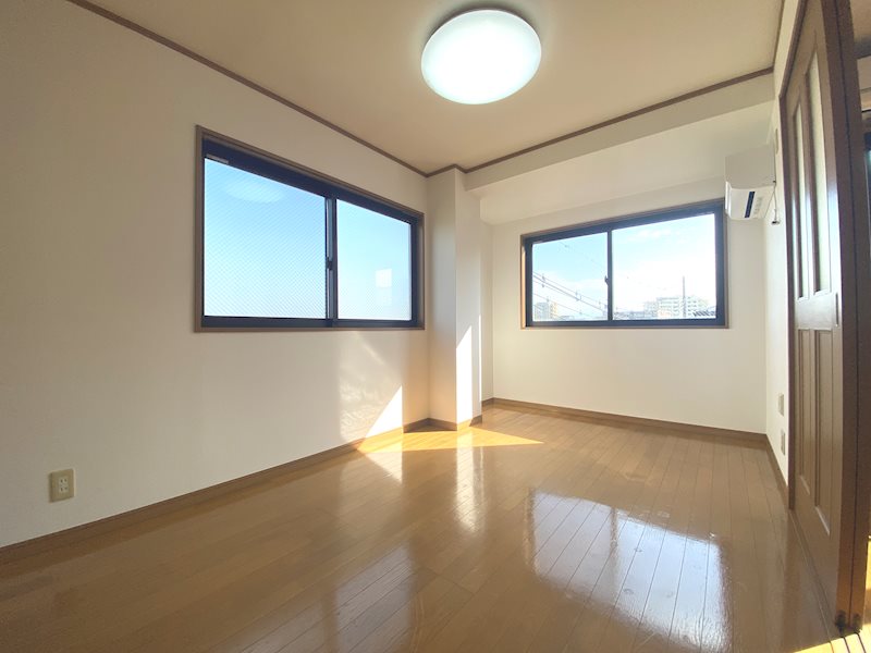 八木マンション 洋室6帖