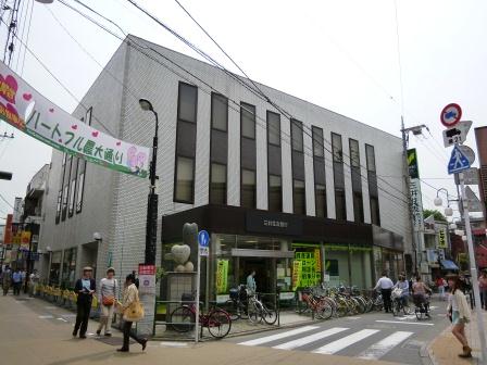 Charme 銀行：三井住友銀行 経堂支店　345m