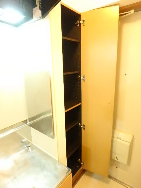 エスペランサ大塚 シューズBOX付★だっぷり収納できますね★