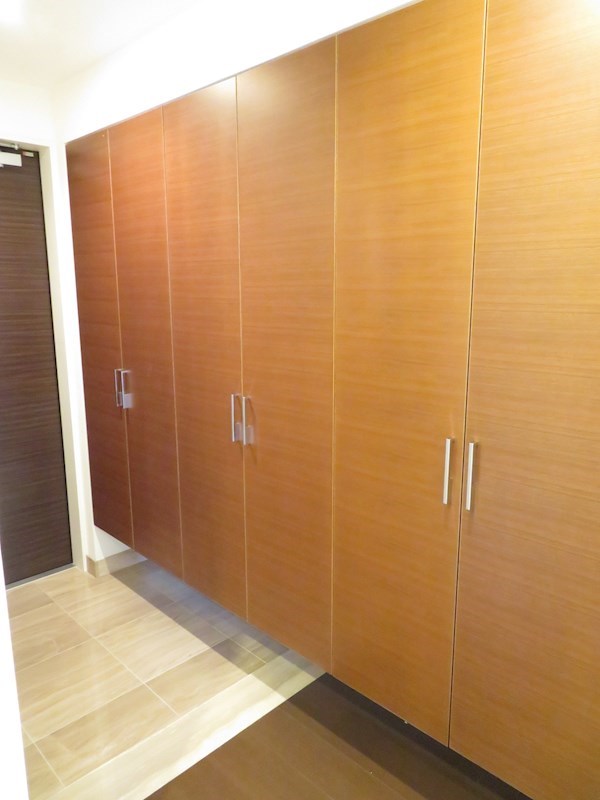 アトラスタワー西新宿 大型のシューズBOX