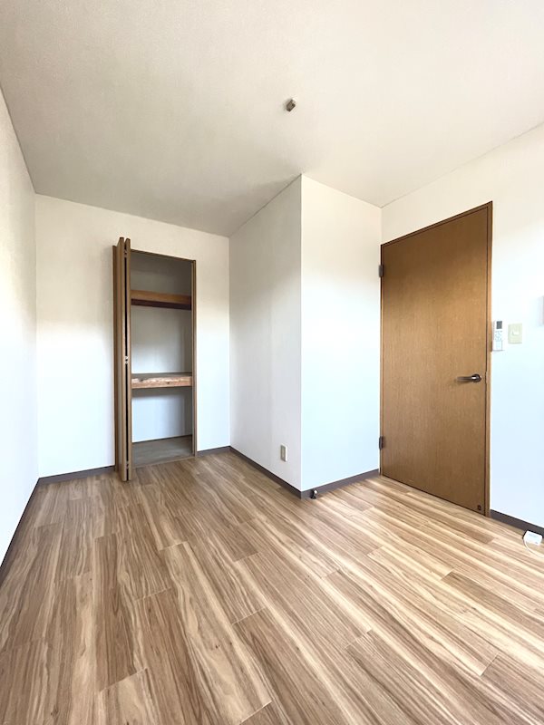 ユリアハイム 陽当たりもよいお部屋