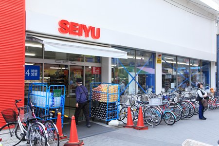 ラ・レジダンス・ド・アドラーブル スーパー：西友 烏山店　178m
