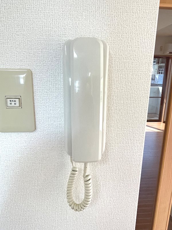 M＆E Court インターホン