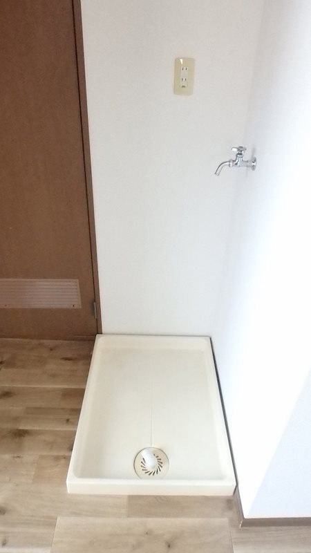 ハイツマルム 室内洗濯機置場