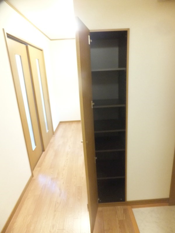 ベレーザ シューズBOX