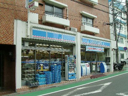 アリュール不動前 コンビ二：ローソン 不動前店　385m