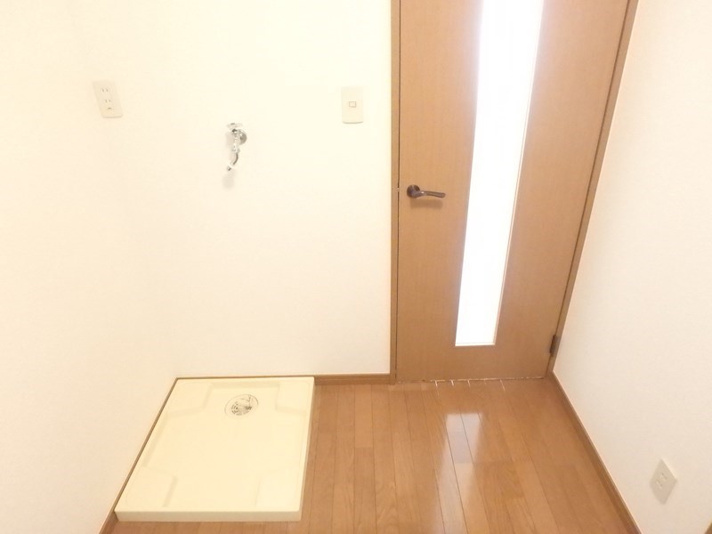 アリュール不動前 室内洗濯機置場