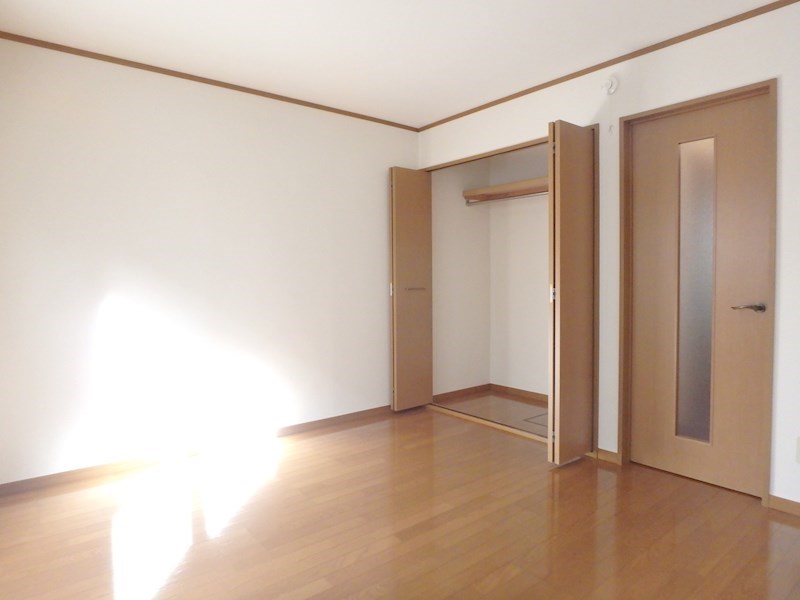 アリュール不動前 洋室7帖あり広々