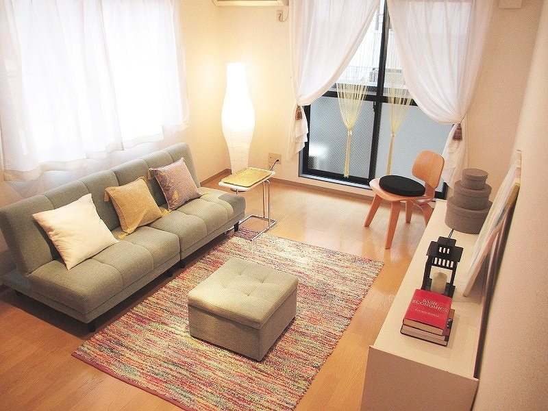 K.MONARCH 二面採光の明るいお部屋♪（家具はイメージとなります）