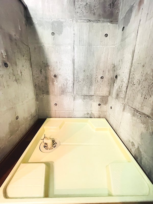 TR　Court 室内洗濯機置場