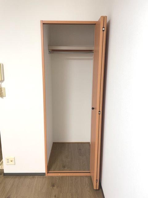 プレジール クローゼット