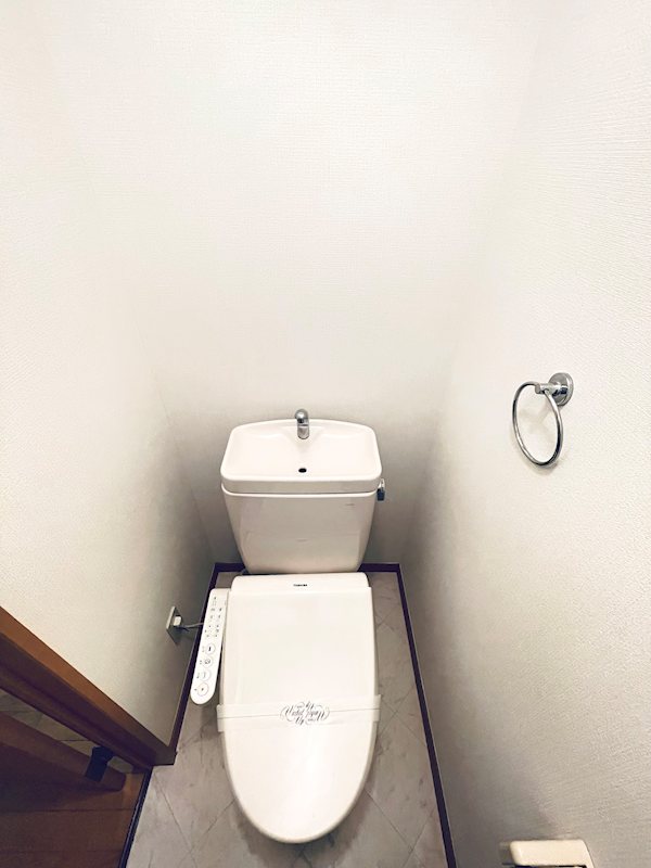 POCKET　HOUSE ウォシュレット付き