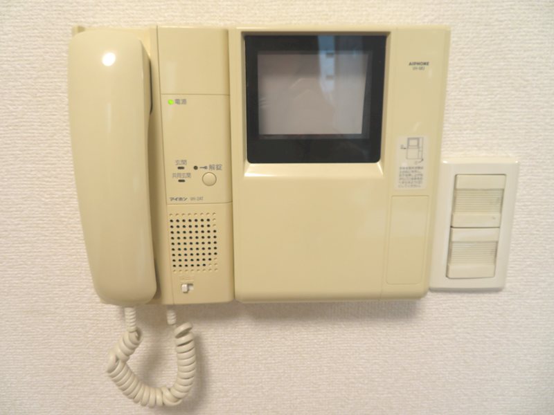 MYE新宿御苑二番館 モニター付きインターホン