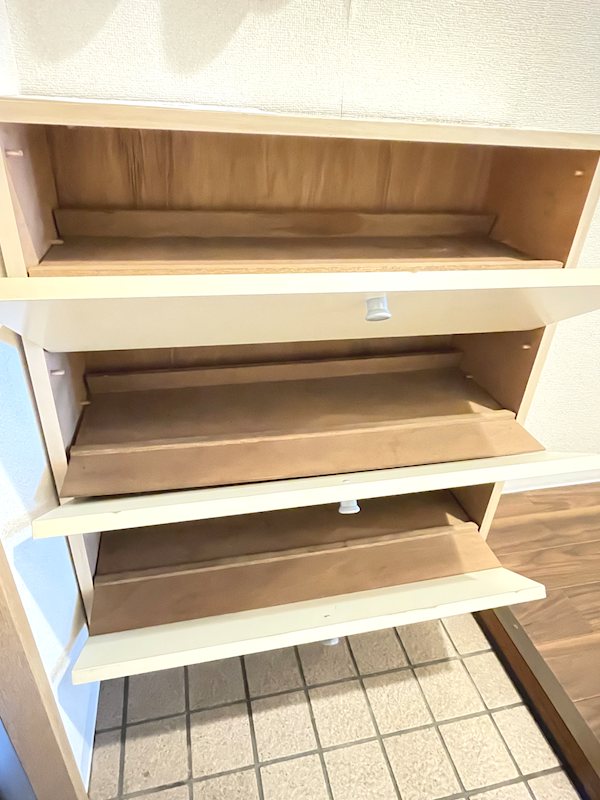 ドミール湯島 シューズBOX