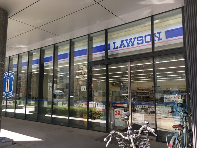 ドミール湯島 コンビ二：ローソン 上野中央通店　276m